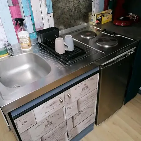 Appartement Beau Tres Calme, 5' Du Centre A L'interieur D'une Maison *